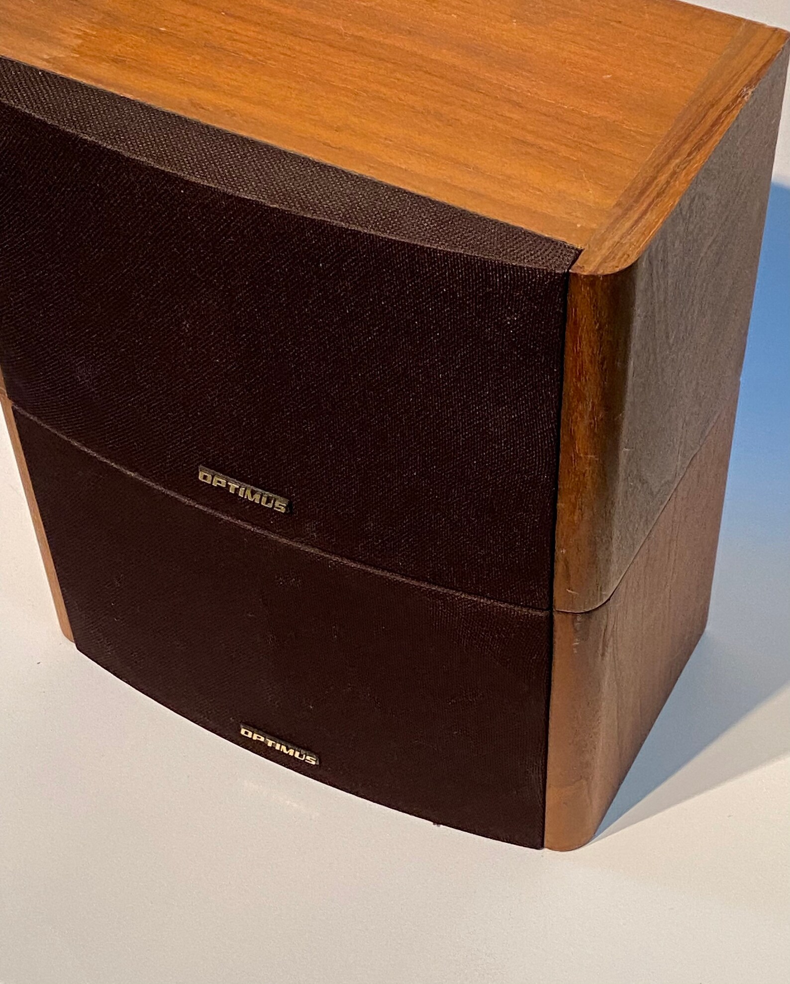 SALE 2 OPTIMUS PRO LX4 Loud Speaker Monitors Bookshelf Book Shelf