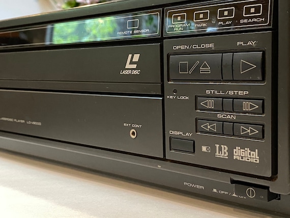 帯付き スターヴァージン レーザーディスク　LD Amazon.co.jp: CG951 黒木永子 他/スターヴァージン G98F 0256 【LD