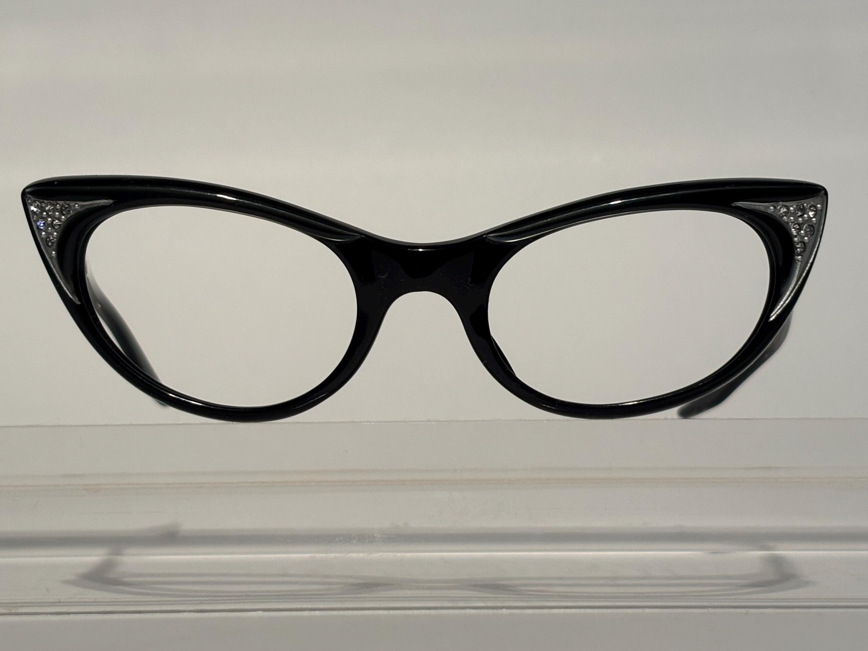 Rare Vintage Late 1950s Vogue Optical Bifocal Cat-Eye Sunglasses & Case Chic 1950 main image 2
