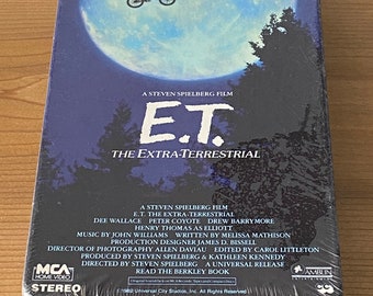 Sale! 1982 FACTORY SEALED E T E.T. Green Flap The Extra-Terrestrial Spielberg Mca Movie Box Vhs Video Cassette Vcr Tape Ufo 1980s Rare