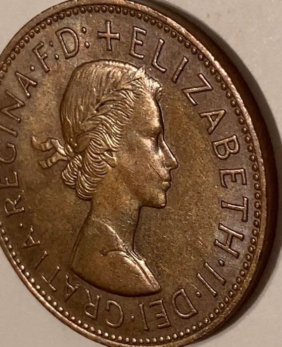 Sale ! 1967 ELIZABETH II Dei Gratia Regina F d + One Penny Coin