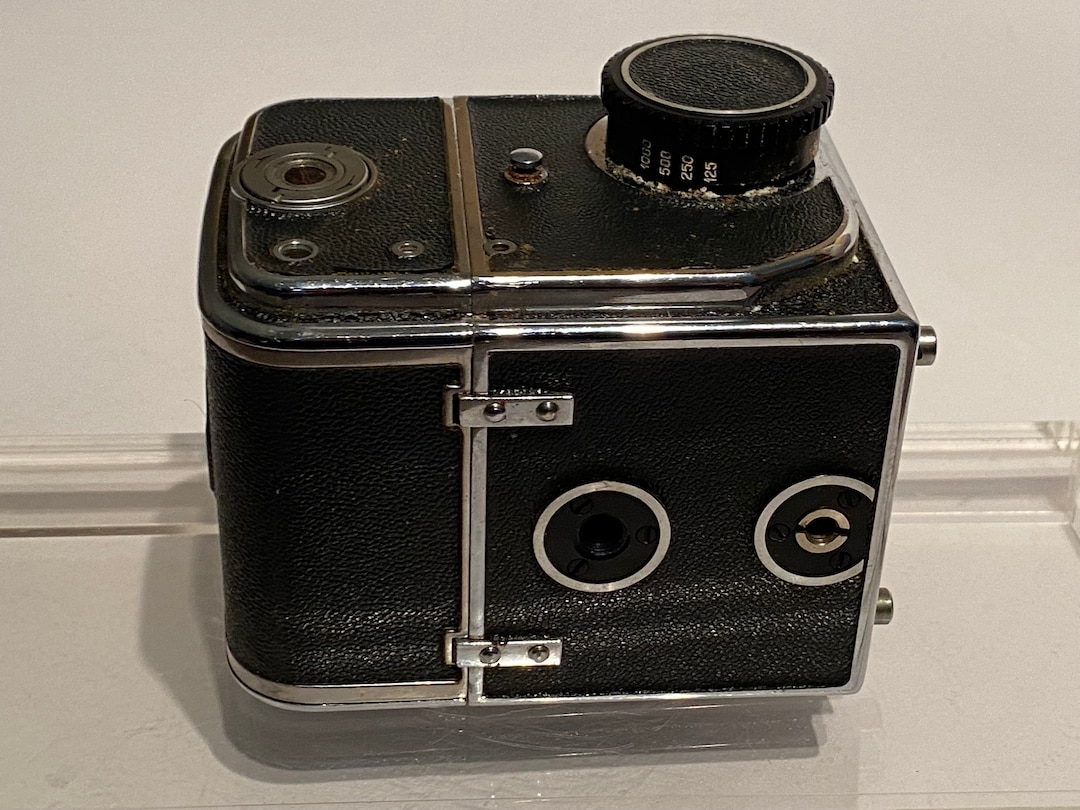 88 Camera Kiev 88 Polaroid Back Back 6x6 Kiev 88