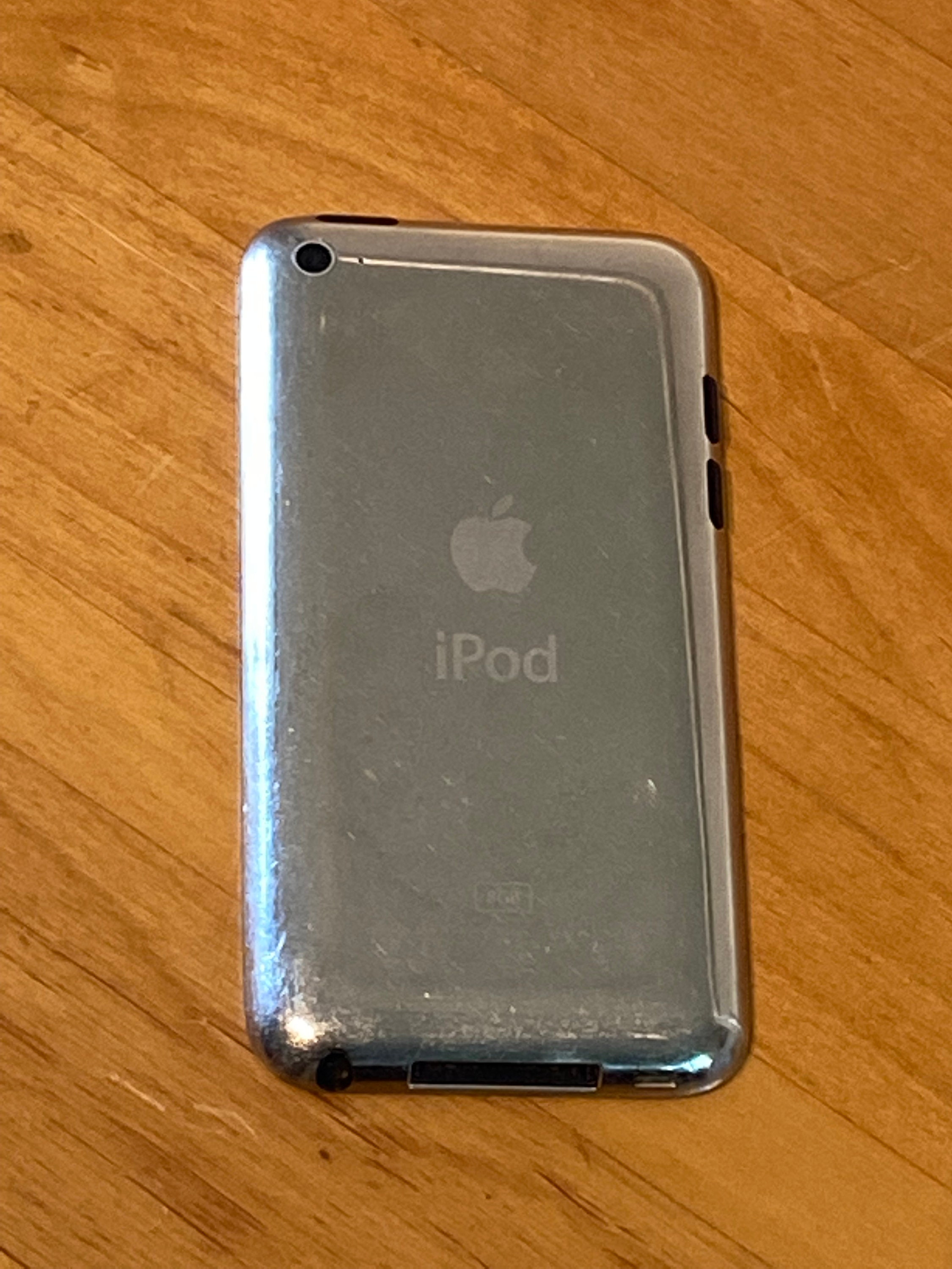 Classic 7th Generation Ipod Silver Back Apple IPod Classic