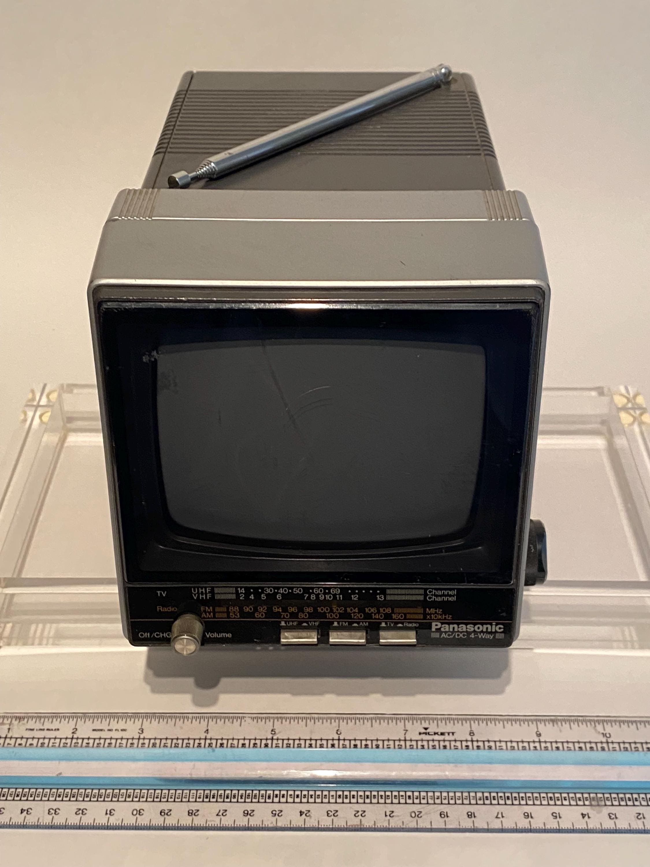 Panasonic パナソニックカラーテレビ TR-4CT4 Panasonic パナソニック