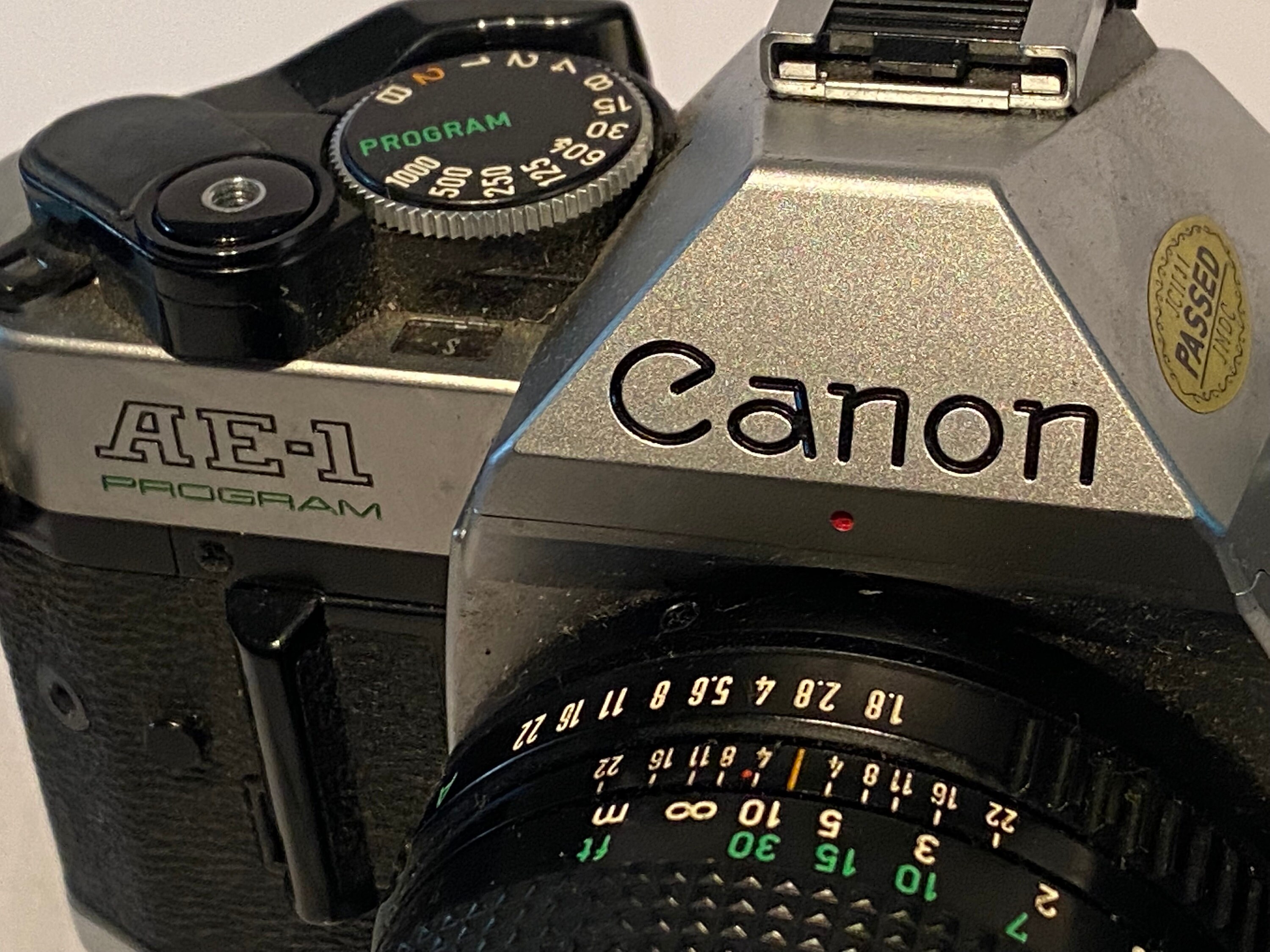Canon AE-1 Program 1984 LAオリンピック記念ベルト付き Canon AE-1 Program 35mm Camera 1984 Olympic Games Lens Cap