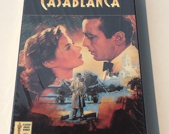 Sale ! FACTORY SEALED 1942 Casablanca Ingrid Bergman Humphrey Bogart Movie Box Vhs Video Cassette Tape Vcr Boxed New Rare Free Shipping