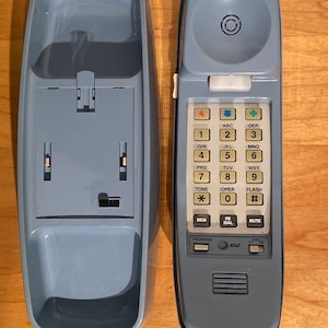 Sale ! Aqua BLUE 1970s 1980s Telephone Landline Push Button Wall Desk ATT Phone Handset & Receiver And Cord Retro Vintage 80s Free Shipping
