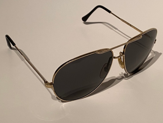 SALE ! Classic 1980s Aviator Sunglasses Shades Qu… - image 4