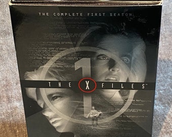 SALE ! X-Files Cib Complete First Season One 1 Dvd Collectors Box Set 1993 David Duchovny Gillian Anderson Ufo Rare 90s Free Shipping
