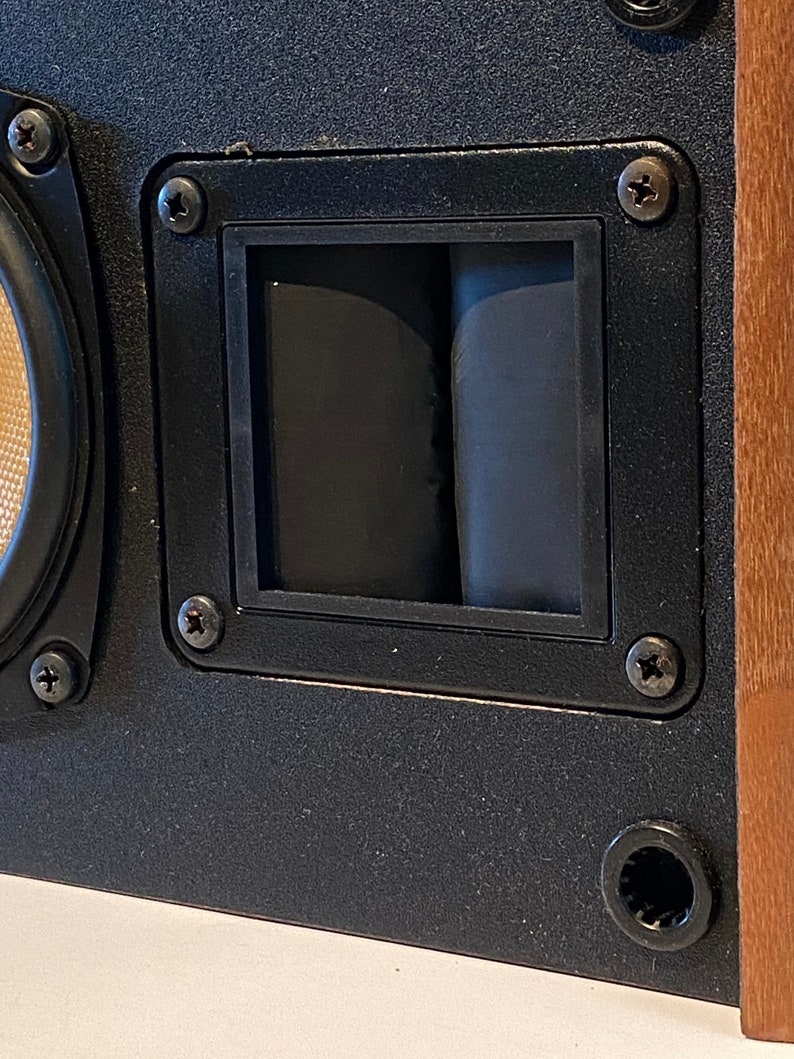 SALE 2 OPTIMUS PRO LX4 Loud Speaker Monitors Bookshelf Book Shelf