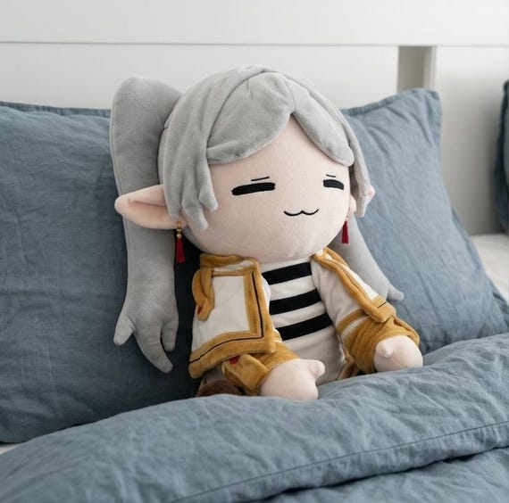 Frieren Plush Doll Frieren Beyond Journey's End Anime Stuffed Toy Cute Elf Mage Plushie Soft Figure Manga Collectible Gift for Otaku Fans