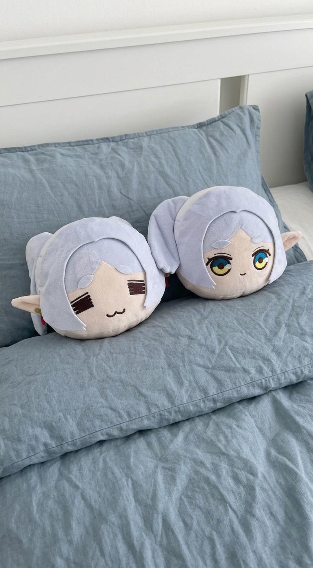Frieren Plush Pillow - Soft Elf Mage Stuffed Toy, Frieren: Beyond Journey's End Anime Cushion, Cute Otaku Gift & Kawaii Room Decor - Etsy