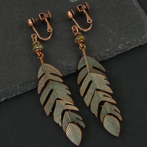 Long Copper Leaf Clip on Earrings, Verdigris Patina Green Botanical Plant Lover&#39;s Gift Boho Fern Frond Nature Inspired Clip Earrings |EC1-49