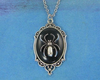 Silver Spider Necklace, Black and Silver Goth Spider Pendant, Black Victorian Arachnid Spider Lover's Gift, Goth Necklace |NC4-8