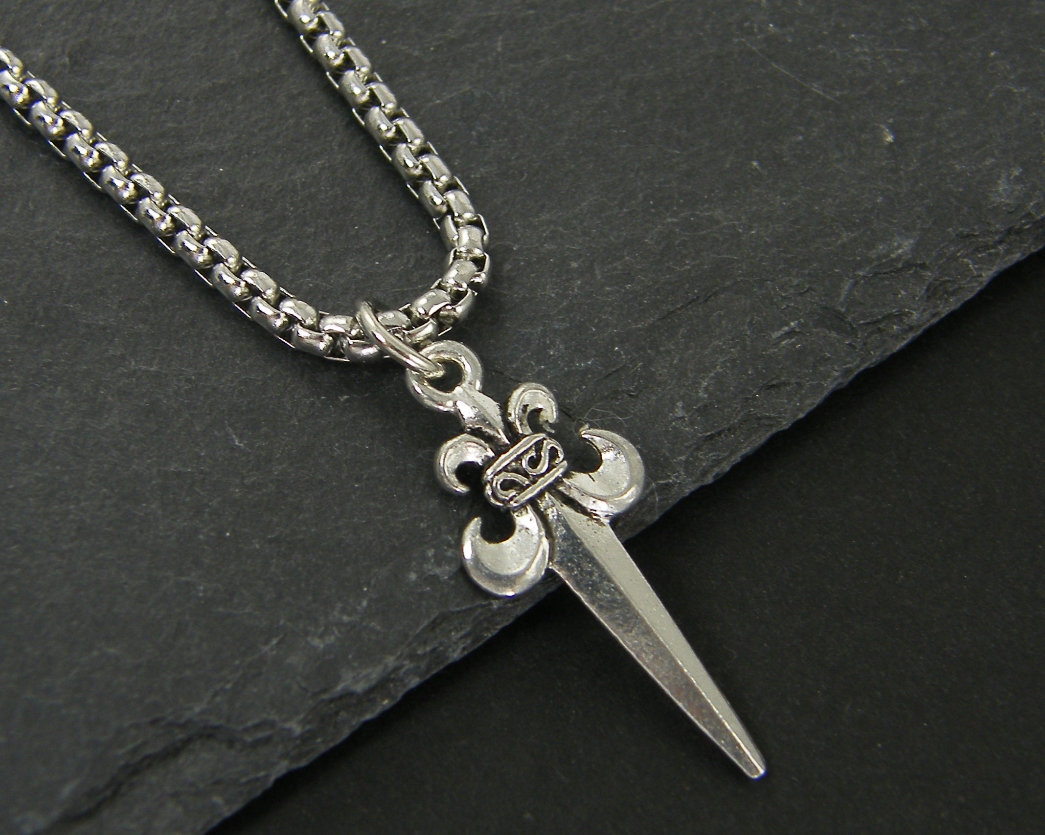 ネックレス・チョーカー BLENDOFF Knightly Dagger Necklace Silver 925 925 Silver Dagger Necklace, Silver Gift - Etsy