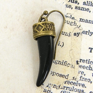Men&#39;s Black Fang Earrings, Mens Boho Tribal Horn Tooth Talon Earrings, Ethnic Claw Dangle Earrings, Jewelry for Him Man |EC3-71
