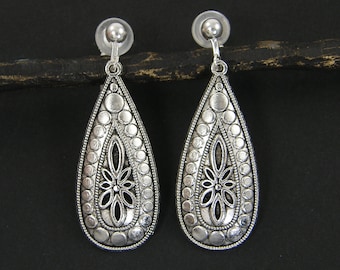 Silver Bohemian Clip on Earrings, Antique Silver Boho Flower Teardrop Dangle Drop Clip Earrings, Jewelry For her |EC10-1