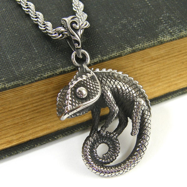 Steel Lizard Necklace, Silver Chameleon Pendant Necklace, Unisex Men's Reptile Iguana Pendant Necklace for men or women |NC3-05