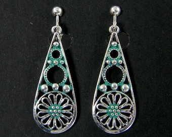 Silver Teardrop Clip on Earrings, Silver Verdigris Green Flower Clip on Earrings, Antique Silver Screw Back Earrings |EC2-1
