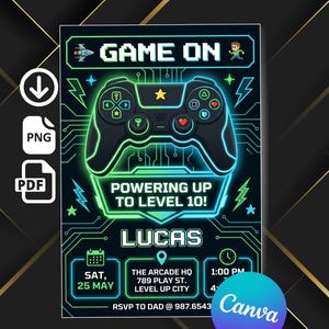 Op de afbeelding: Een zwart en neon groen uitnodigingskaartje met een videogame thema met de tekst "GAME ON" en een gepixeleerd personage. De uitnodiging heeft een afbeelding van een gamecontroller en de tekst "POWERING UP TO LEVEL 10!" met evenementdetails voor Lucas.