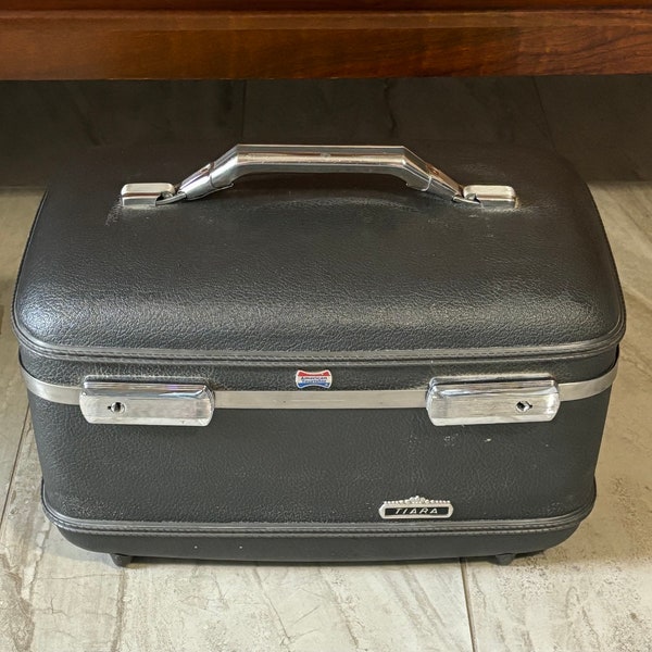 Vintage American Tourister Charcoal Train Case, Travel Bag, Hard Case