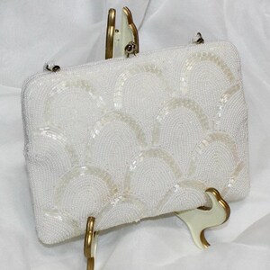 Pretty Vintage Off White Beaded Clutch / Wristlet with Beaded Handle