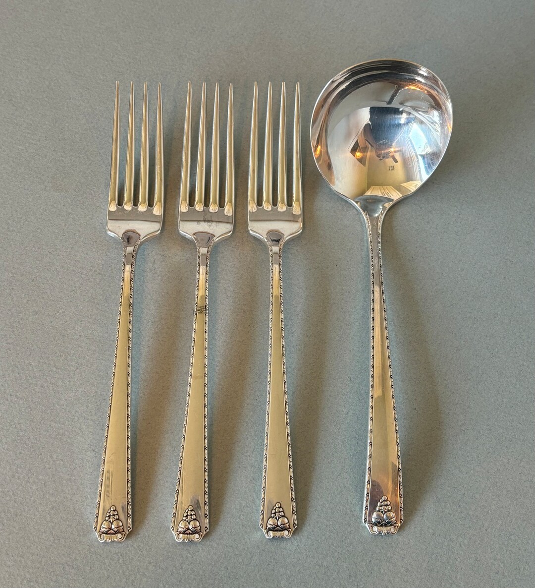 Vintage Oneida Bordeaux Silver Plate Flatware Pieces Etsy
