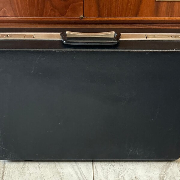 Vintage Samsonite Black Attache / Briefcase