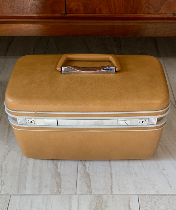 Vintage Samsonite Gold Train Case Travel Bag - image 1