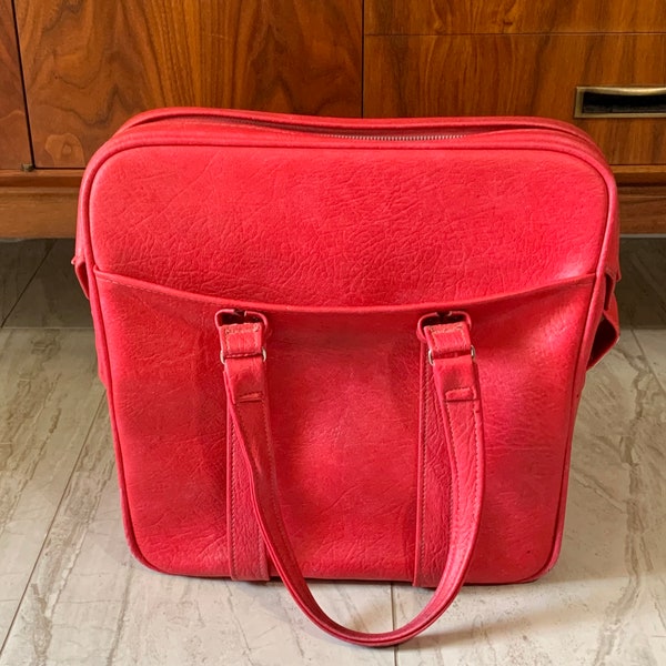 Lovely Vintage Pink Red Samsonite Fashionaire Overnight Bag