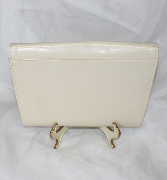 Pretty Vintage Oyster Colored Clutch Purse with S… - image 6
