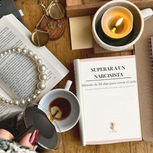 Therapeutisch dagboek voor het overwinnen van een narcist | Begeleid dagboek voor emotionele genezing | Downloadbare PDF in het Spaans