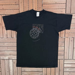90s Globe Shirt - Etsy