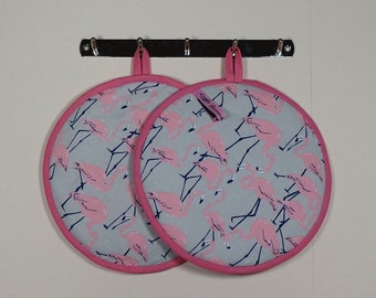 Pot holders round flamingos gray pink polkadots set of 2