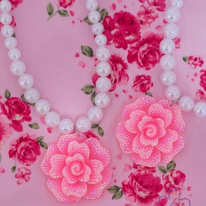 Hime rose necklaces pink ~ kawaii hime gyaru