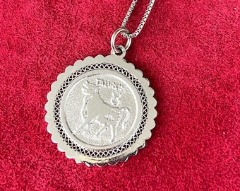 Vintage 925 Sterling Silver Taurus Zodiac Coin Pendant Necklace