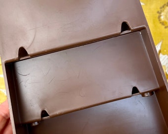 Vintage Rubbermaid Brown Plastic Mail Organizer