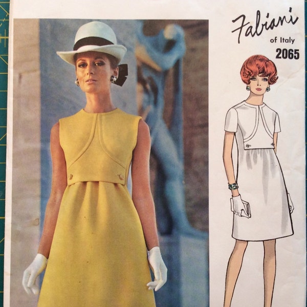 Vogue 2065 / Couturier Design: Fabiani of Italy / VINTAGE 1960s / sz 12
