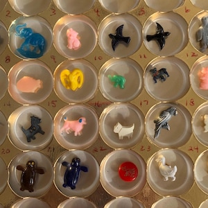 Vintage Goofies Realistics Animal and Insect Buttons
