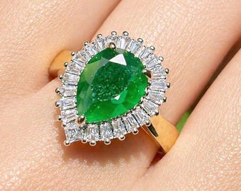 Emerald Diamond Ring Pearl Shape Stone Statement Moissanite Engagement Green Gold Plated Jewelry Gift
