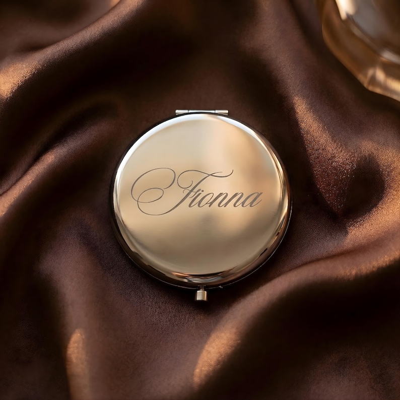 Personalized Compact Mirror Engraved Compact Bridal Party Bachelorette Favors Bridesmaids Proposal Mothers Day Favor