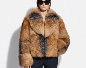 Manteau en fourrure de renard croix dorée : veste de luxe faite main pour femme