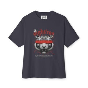 T-shirt Sightless Tiger | Tijgergezicht met rode blinddoek, vintage schrift