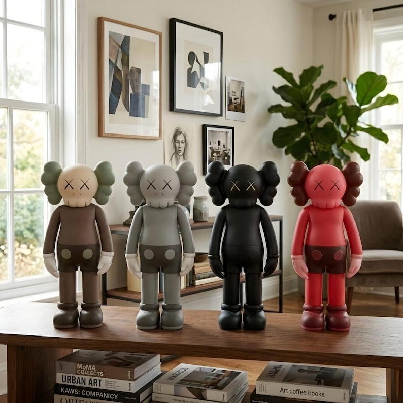 Street Art Toy replica , Minimalist Urban Figurine image 1