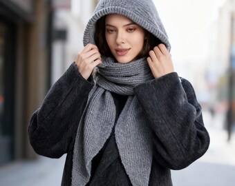 Handmade Merino Wool Hooded Scarf: Soft Knit Women display picture 3