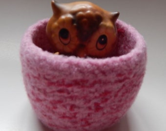 felted wool bowl organizer wool basket dark pink and rose pink wool jewelry holder