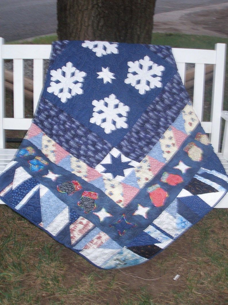 Snowflakes and Mittens Quilt