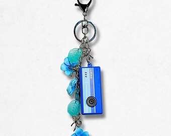 Mini Working Camera Keychain: Functional Digital Accessory