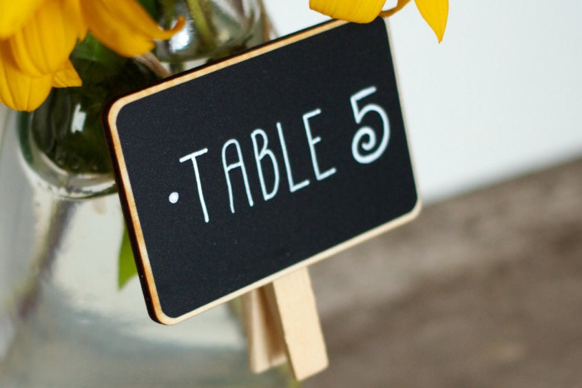Sewroro 4-Pack Mini Double Sided Chalkboard Signs With String - For Labels, Weddings, Parties