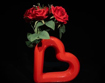 3D Printed Heart Vase, Minimalist Decor, Perfect Gift for Valentine's Day, Anniversary or for Your Girlfriend - Modern Design